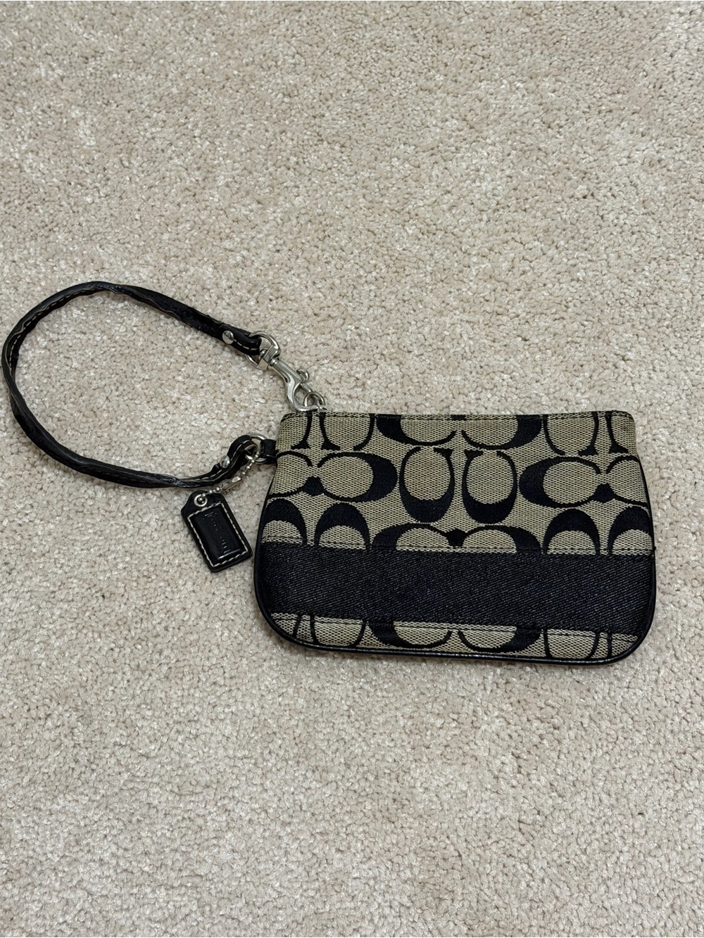 Coach Signature Canvas Wristlet